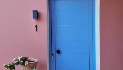 Julietta Suites - Photo 2