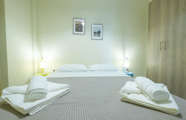 Hilltop Residences - Photo 8