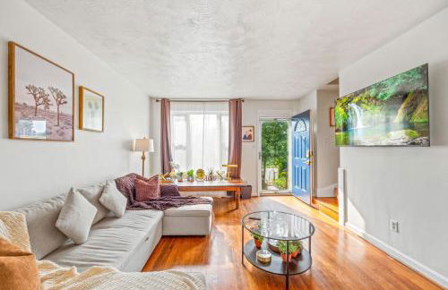 --Free Parking & 2 King Beds -- Vintage Retreat -- Floyd's Freedom - Foto 11