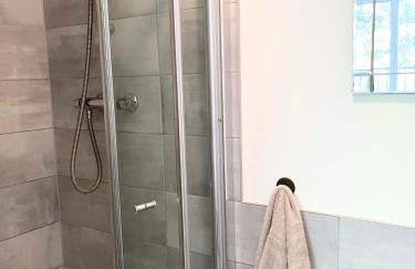 3 Bed House - Sleeps 5 - Private Drive - Foto 14