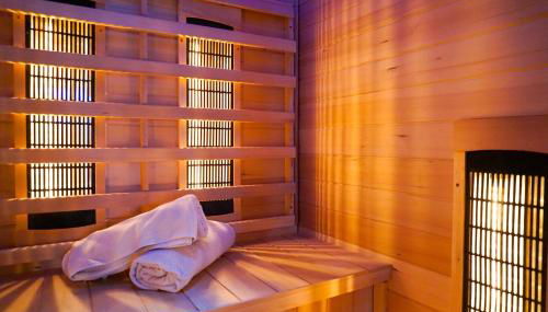 5Sterne Ferienwohnung im Fachwerk mit Bergblick in Alleinlage und großem Garten, Infrarotkabine - Foto 4