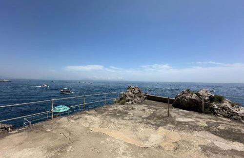 Dimora Collection - Amalfi - Boutique Luxury Residence with direct sea view and Seasonal access - Photo 25