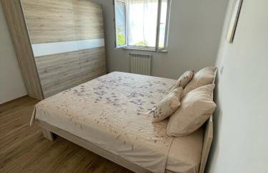 Apartman Varea - Photo 9