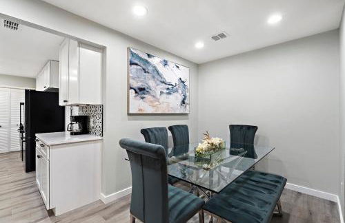 Cozy 5BR Home Sleeps 12 Near Downtown Austin and Tesla - Foto 32