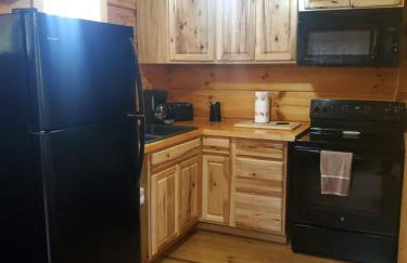 The Hampton - An Amish Built Deluxe Log Cabin - Foto 4