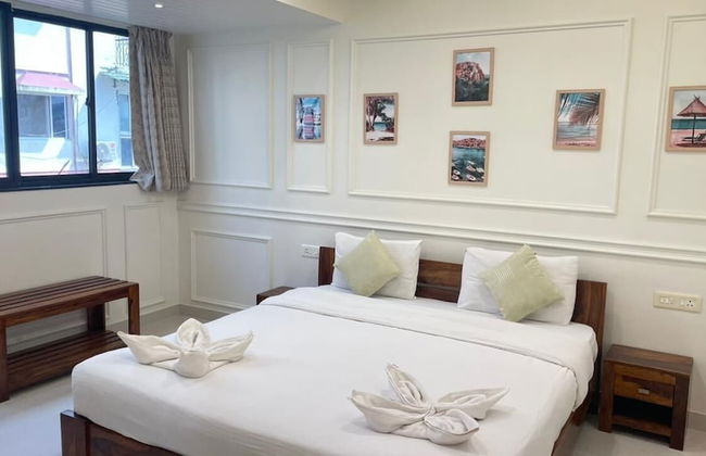 Monarch suites - Photo 19