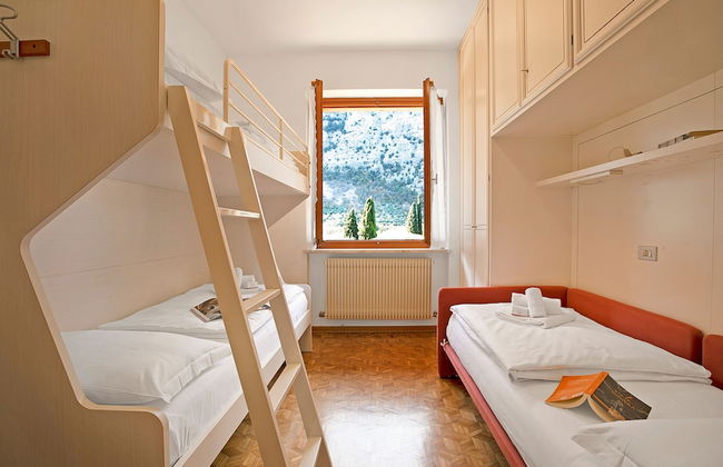 Albatros in Dro With 2 Bedrooms and 1 Bathrooms - Photo 8