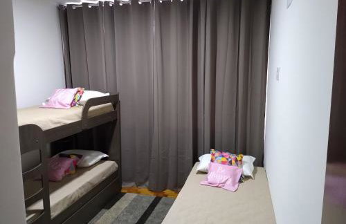 Ensolarado ao lado do shopping com garagem e Wifi - Foto 18