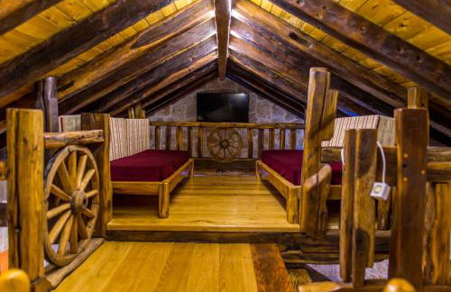 Stonehouse Marina - Estate With A Two Private Pools - Photo 25