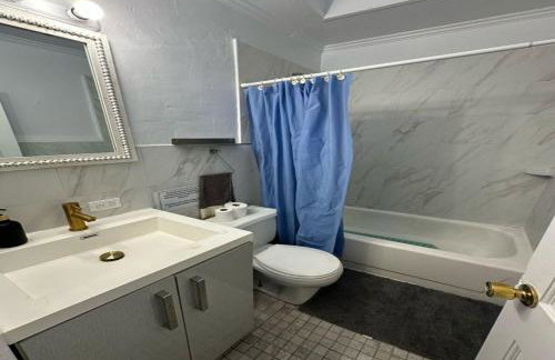 Four Bedroom Prime Furnished Rental, June To Aug 90 Days Stay Required - Foto 11