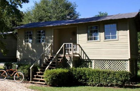 Expansive Vacation Lodge Rental for 60 Guests in Covington, Louisiana - Foto 10