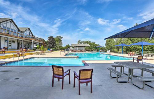 Pools, Hot Tub and More Bushkill Mountain Getaway! - Photo 27