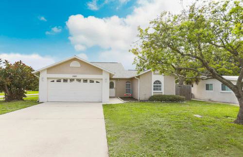 Salty Tide Getaway - Nightlife, Pool, Play, Beach - Foto 5