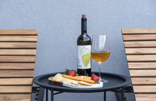 Olive Family house - Photo 10