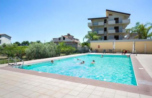 Beautiful Apartment In Caulonia Marina - Foto 11