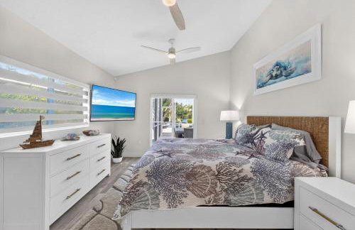 Blue Lagoon Hideaway 3BR Coastal Chic Retreat - Foto 26