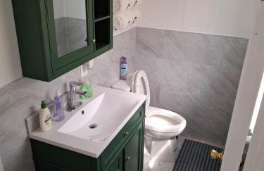 Hyannis Hideaway in Cape Cod - Photo 43