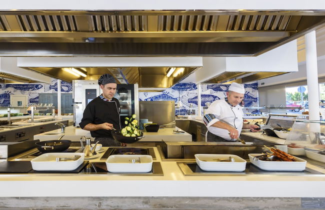 Aparthotel Green Garden - Photo 40