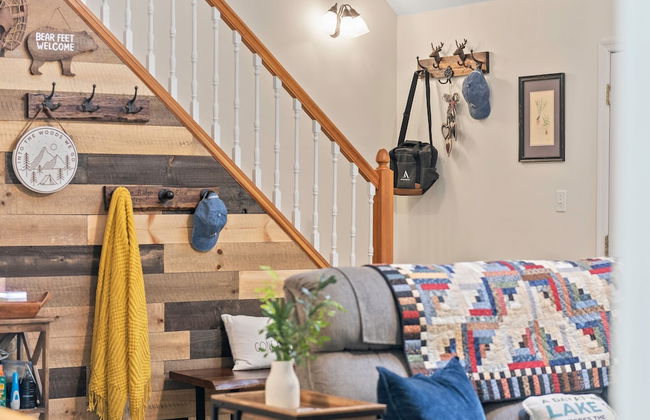 Ridge Retreat by Avantstay Game Room Covered Porch Fire Pit - Photo 13