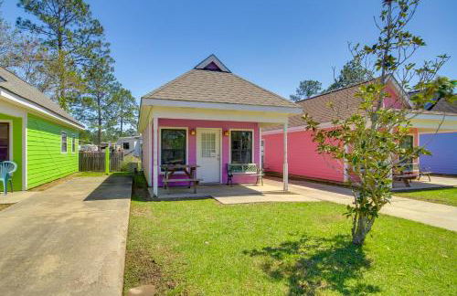 Biloxi Resort Cottage with Pool and Lake Access! - Foto 1