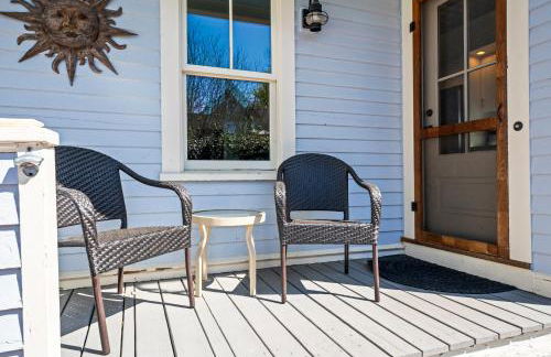 Historic Home and Cottage with Seaport View - Foto 23