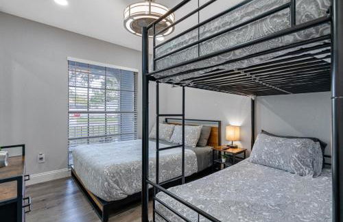 Breathtaking & Renovated Tampa Heated Pool House - Foto 33