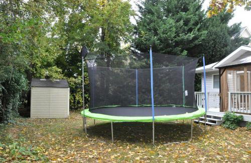 Family-Friendly Retreat With Trampoline & Grill - Foto 20