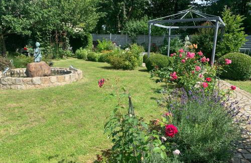 Bezaubernde Ferienwohnung mit Rosengarten - Foto 37