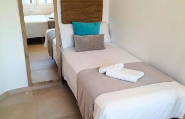 Bamblue Boutique Apartments - Photo 36