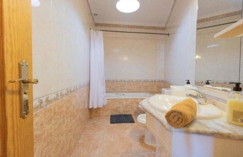 THREE BEDROOM APARTAMENT NEAR SANTA CRUz 1A - Foto 13