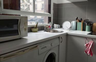 Perfect Studio down the Sacré Coeur - Foto 6