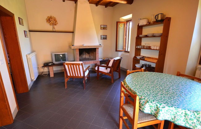 Lovely Estate not far From Florence With Olives Trees - Foto 18