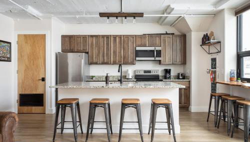 Red Drive at the Elegant Grand Traverse Commons - Foto 5