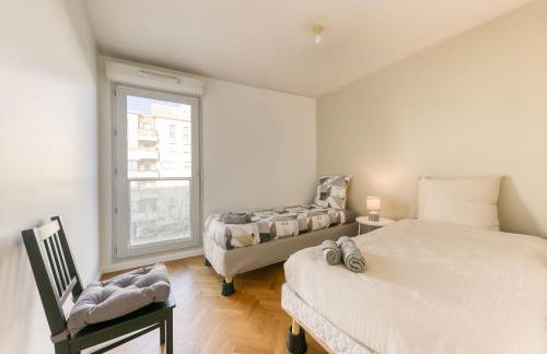 Bright & Chill - Terrasse - À 7 min Gare Massy TGV - Foto 15