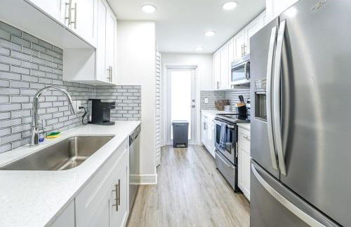 Coastal Escape Walk to Beach Pool and Gym - Photo 52