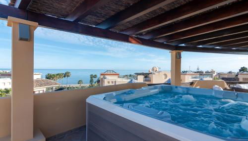 Bellavista Marbella - Stunning Beachside Luxury Penthouse Apartment - Photo 3