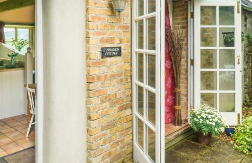 Cinnamon Cottage Newcastle Emlyn - Photo 7