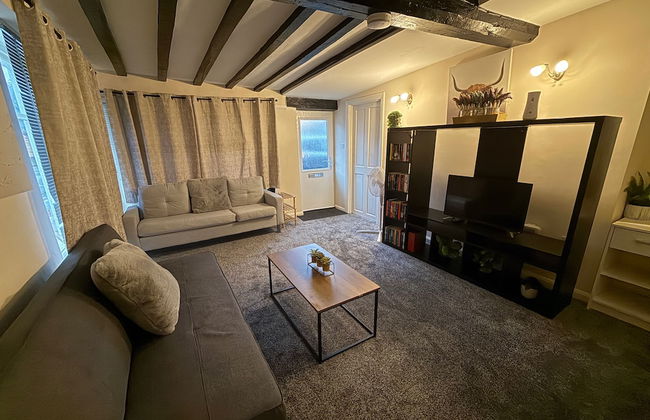 Apartment - Sleeps 2 - Parking - Wifi - Foto 1