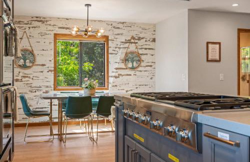 The Gathering Place! Sleeps 24, Lakeview, Game room - Foto 25