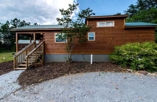 Cozy Cabin Close to Tryon and Lake Lure in Mill Spring, North Carolina - Foto 1