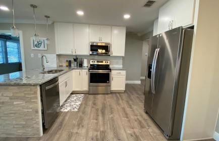 Waterfront Hernando beach house on deep water canal w/dock, fishing, kayak - Foto 13