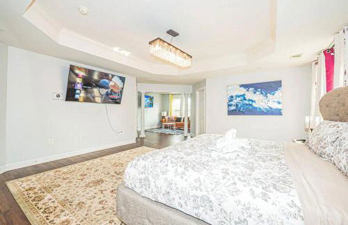 Spacious 7BR Retreat W/Gym Near DC-Family Friendly - Foto 47