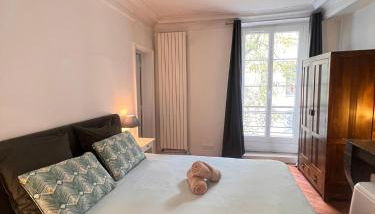 Real Parisian apartment with 2 bedrooms and AC - Foto 4