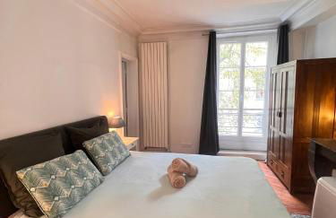 Real Parisian apartment with 2 bedrooms and AC - Foto 4