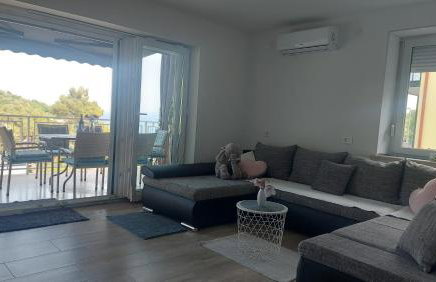 Modern and cosy apartment Ivana with a beautiful seaview - Photo 7