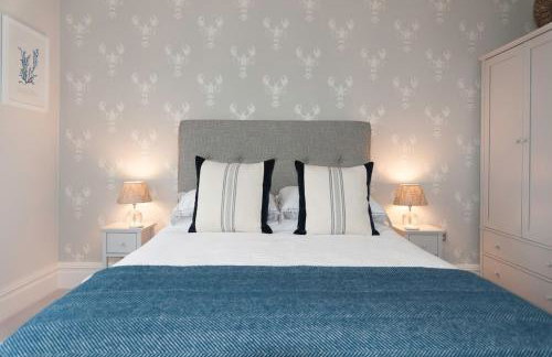 Ultimate Coastal Luxury - 5 Bed, Spacious, Parking, Hot Tub - Foto 29