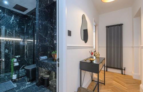 Paradise Boutique Deluxe - Leeds City Center - Steps to Ivy Asia - Foto 51