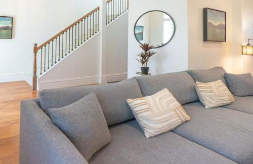 Spacious and Cozy St Louis Gem ABODEbucks - Photo 6