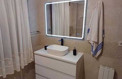 Apartamento completo a 7 minutos de la playa con parking - Foto 5