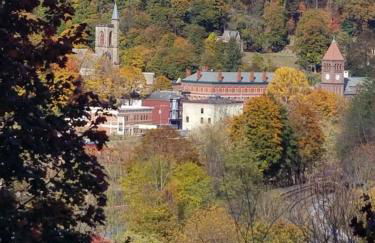 Serenity and Fun all in one in this Cozy Pocono Cabin - Foto 71